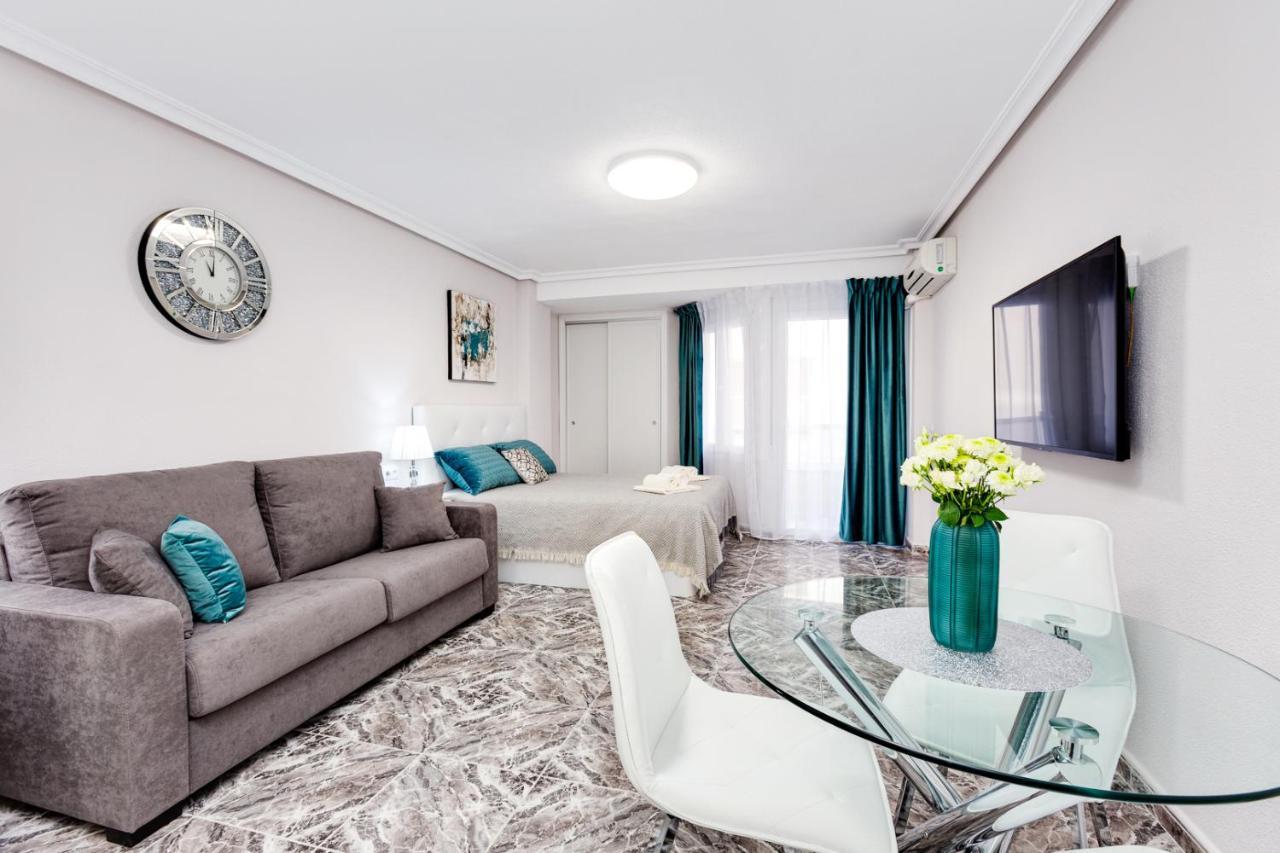 Estudio Lucia Apartment Torrevieja Ngoại thất bức ảnh