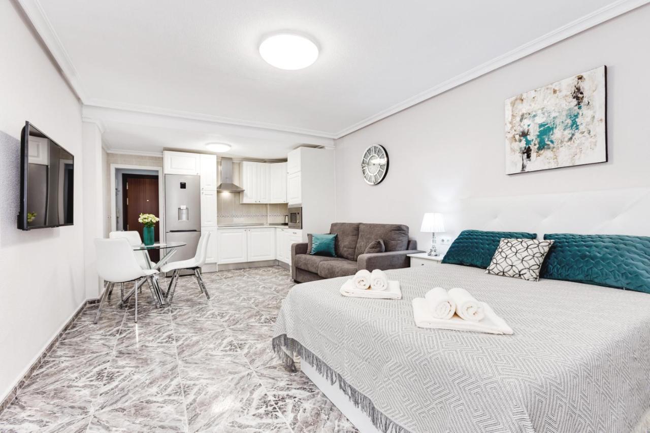 Estudio Lucia Apartment Torrevieja Ngoại thất bức ảnh
